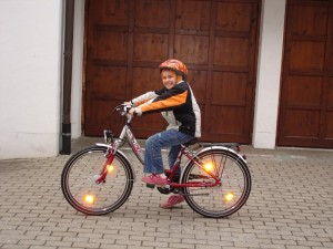 Annika_2008_neues Fahrrad 