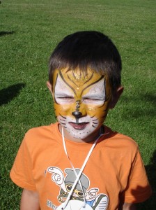 Tobias_2008_Kinderschmincken - unvermeidlich ein Tiger 